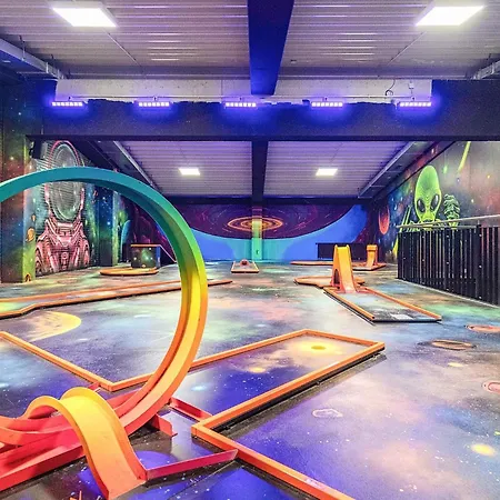 6 Personen In アパート